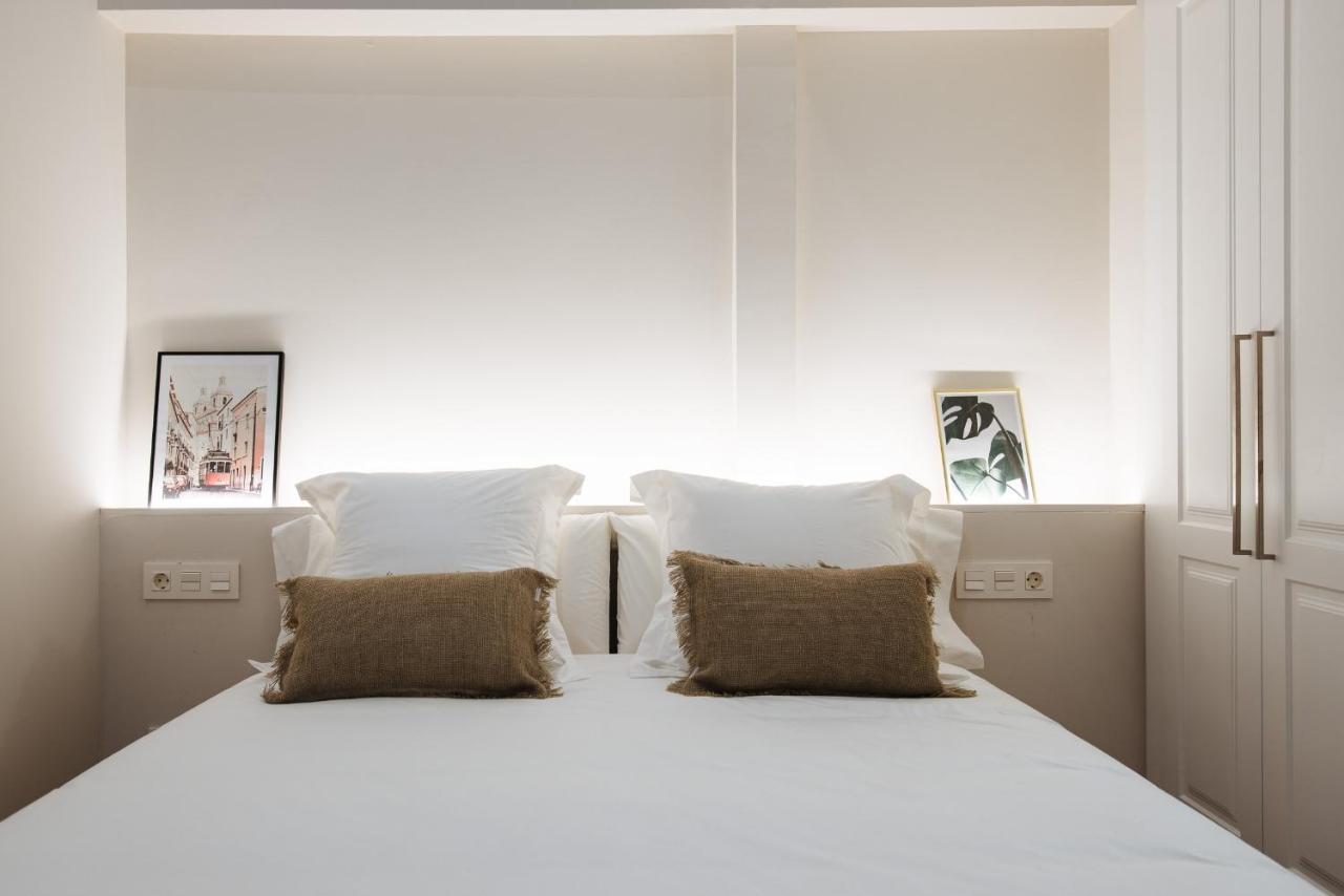 La Silleria De Triana By Magno Apartments Севиля Екстериор снимка