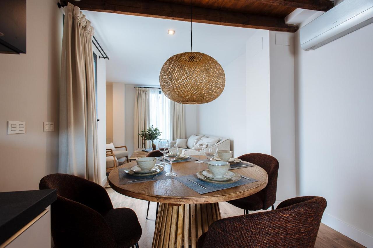 La Silleria De Triana By Magno Apartments Севиля Екстериор снимка