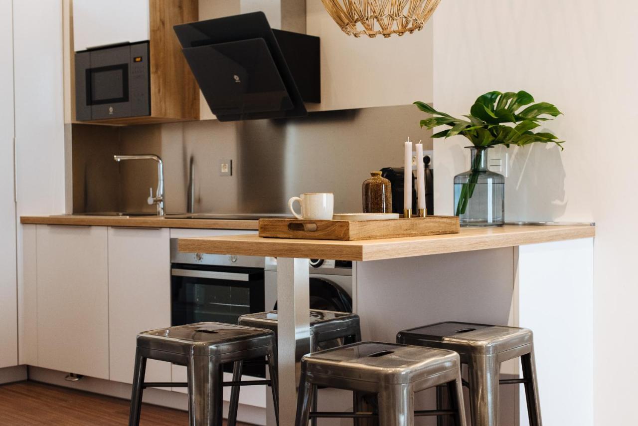 La Silleria De Triana By Magno Apartments Севиля Екстериор снимка