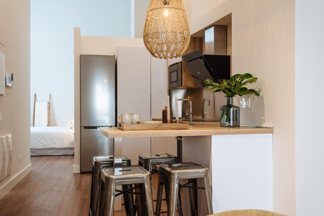 La Silleria De Triana By Magno Apartments Севиля Екстериор снимка