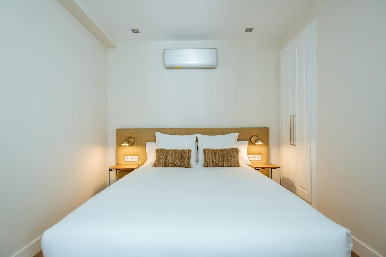 La Silleria De Triana By Magno Apartments Севиля Екстериор снимка