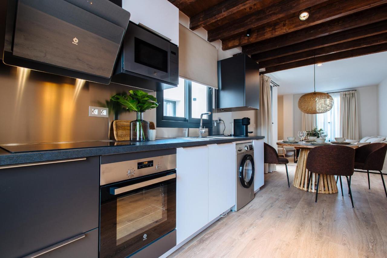 La Silleria De Triana By Magno Apartments Севиля Екстериор снимка