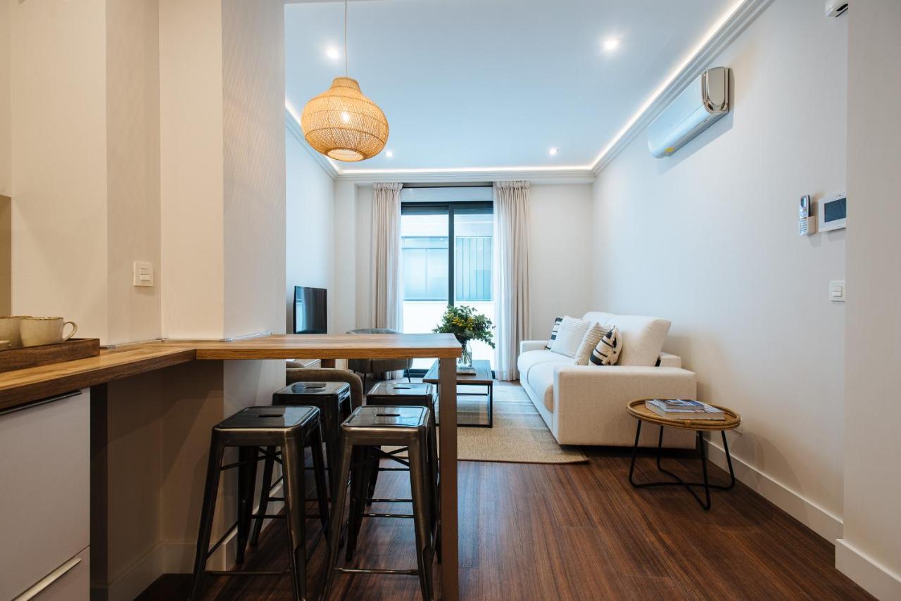 La Silleria De Triana By Magno Apartments Севиля Екстериор снимка
