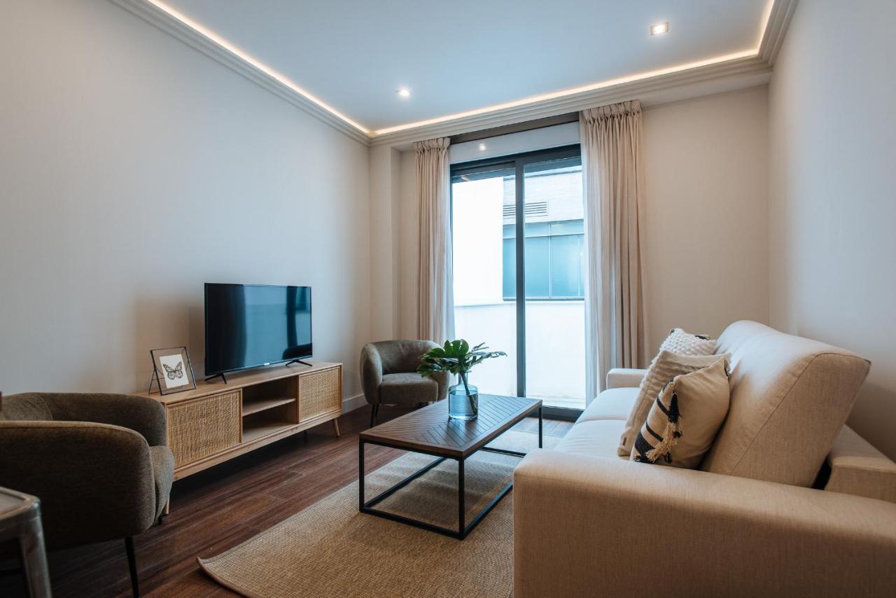 La Silleria De Triana By Magno Apartments Севиля Екстериор снимка