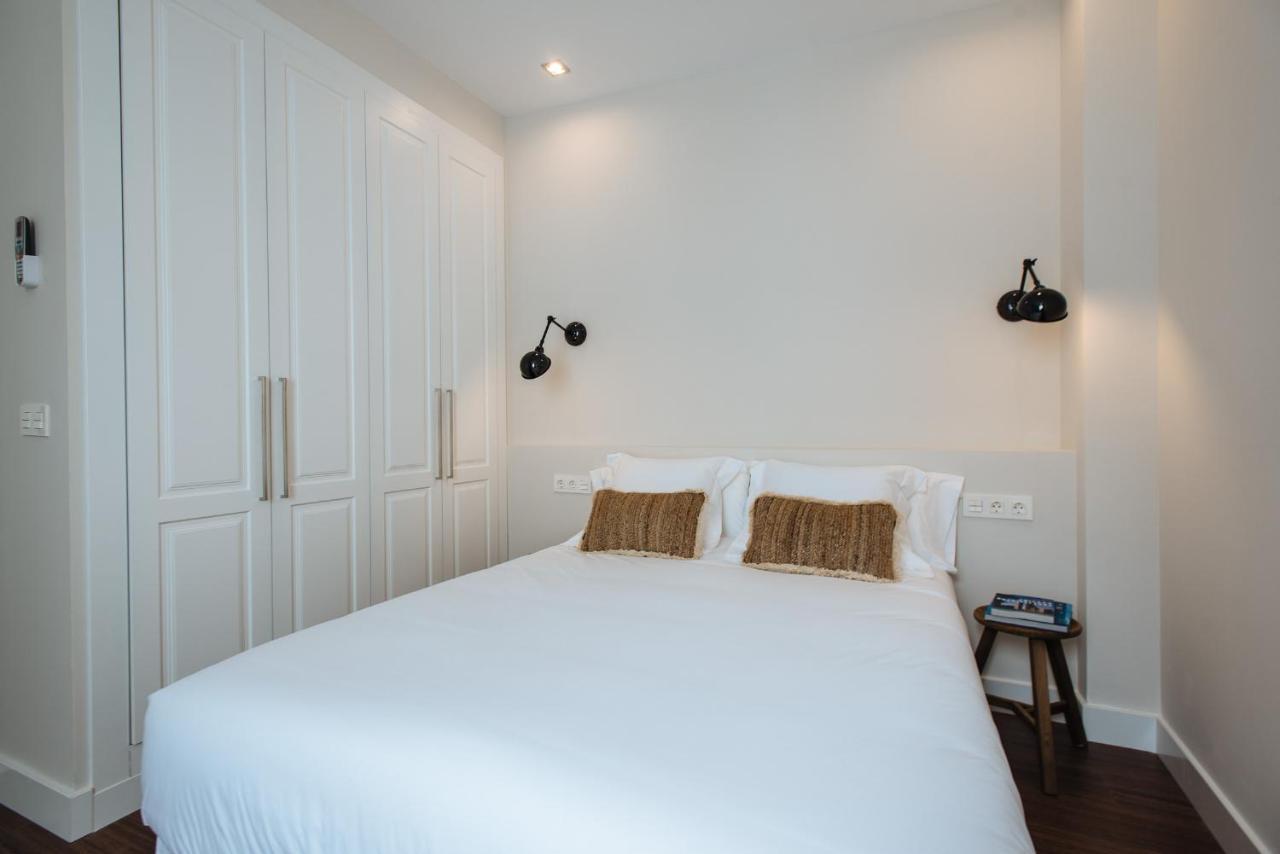 La Silleria De Triana By Magno Apartments Севиля Екстериор снимка